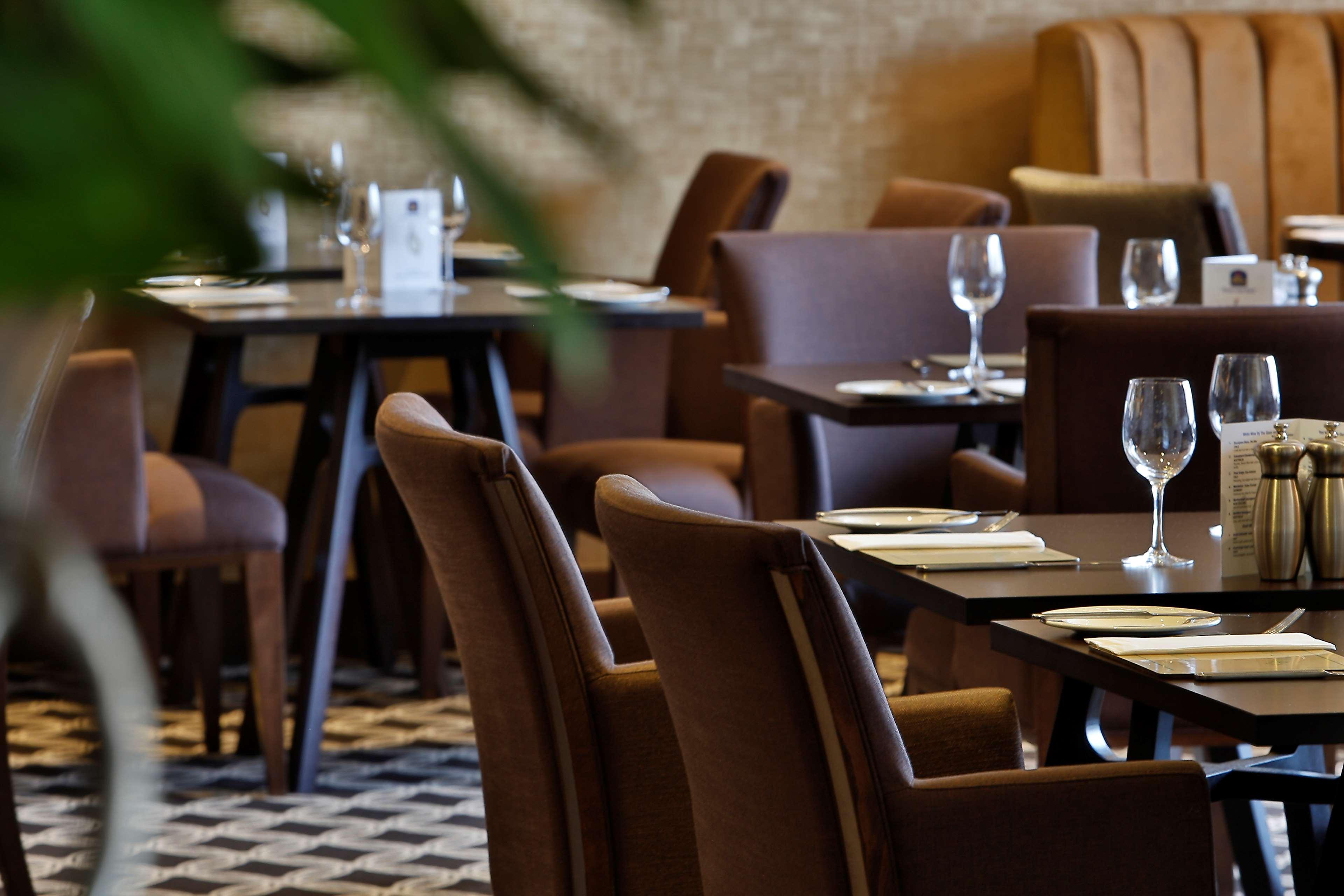 Best Western Heath Court Hotel Newmarket  Exteriör bild