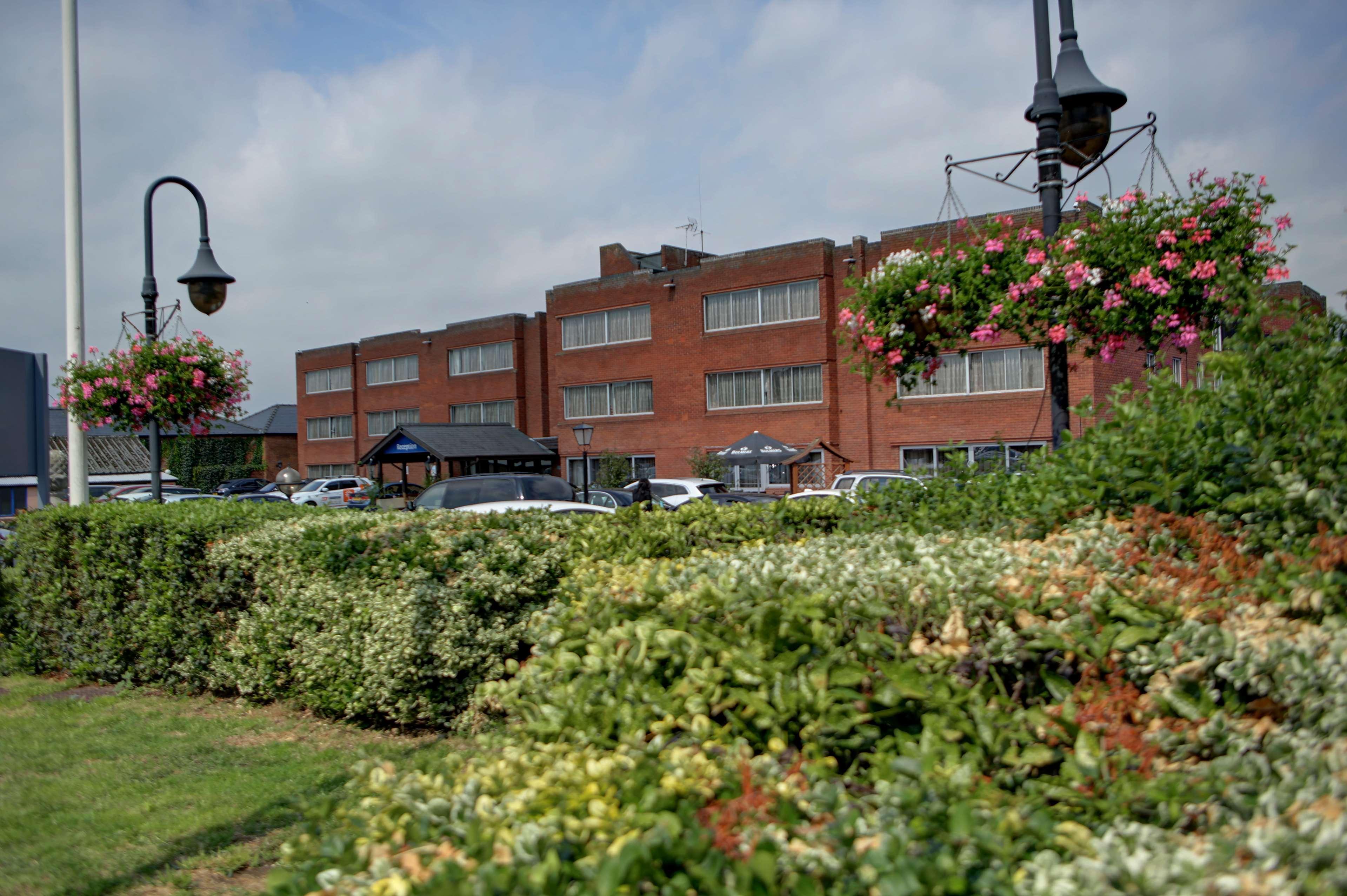 Best Western Heath Court Hotel Newmarket  Exteriör bild