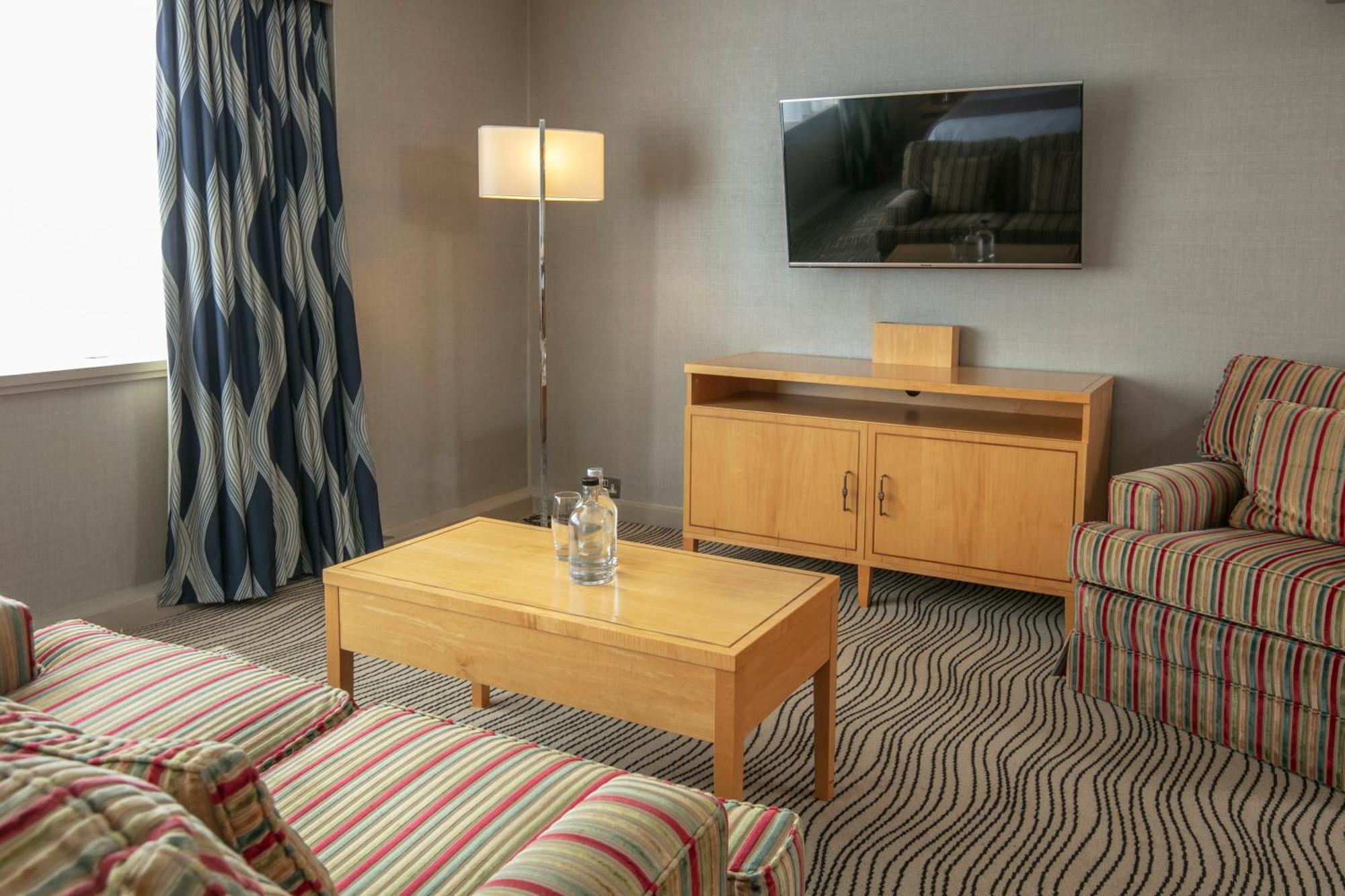 Best Western Heath Court Hotel Newmarket  Exteriör bild