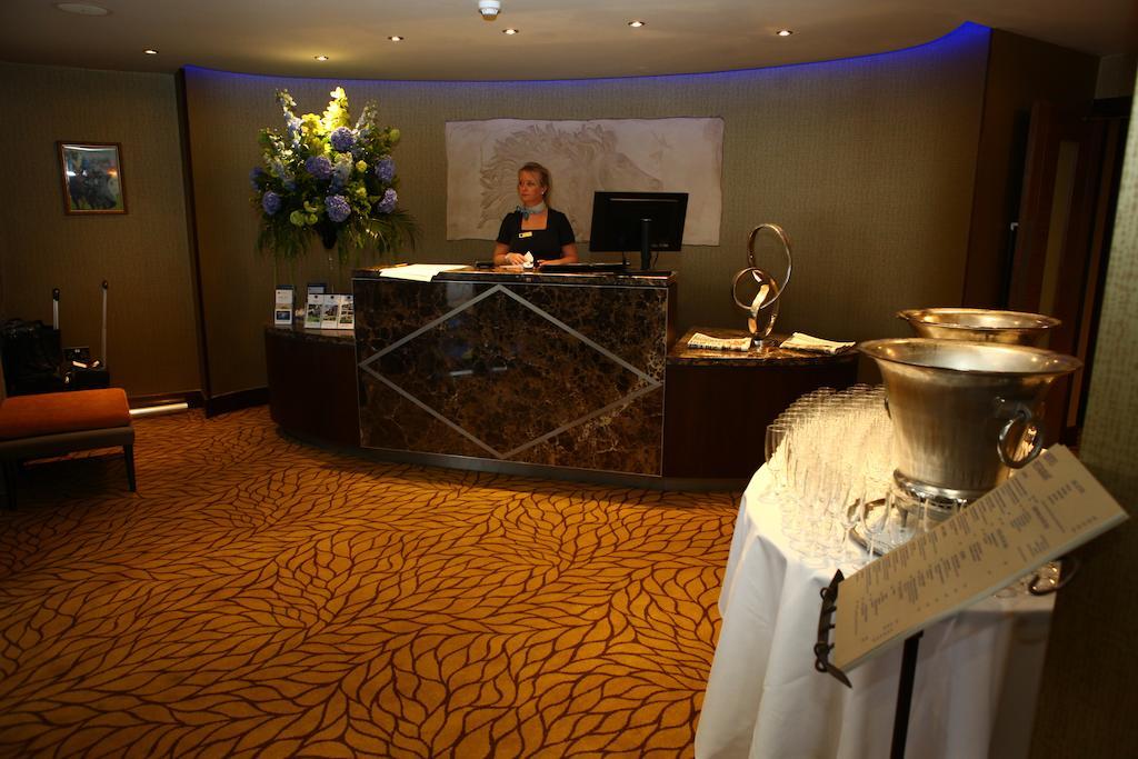 Best Western Heath Court Hotel Newmarket  Exteriör bild